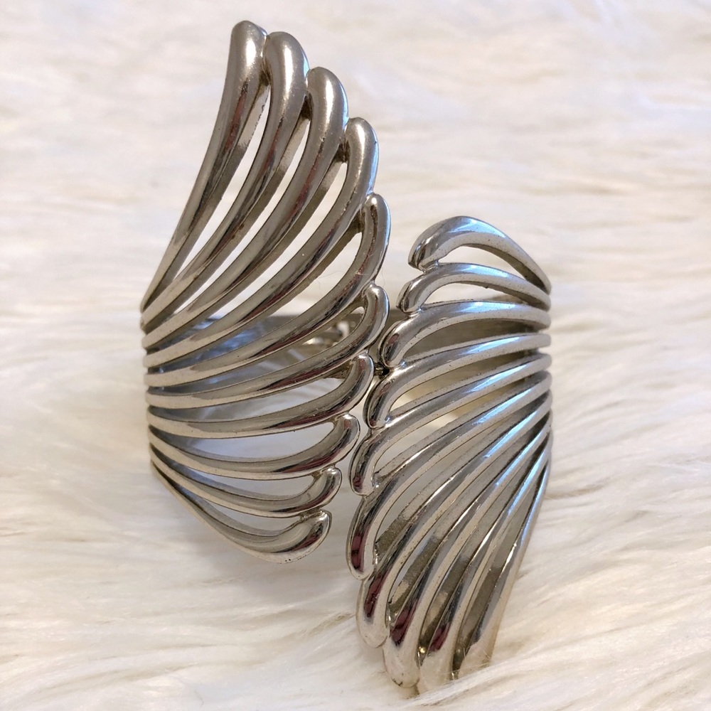 Cuff bracelet